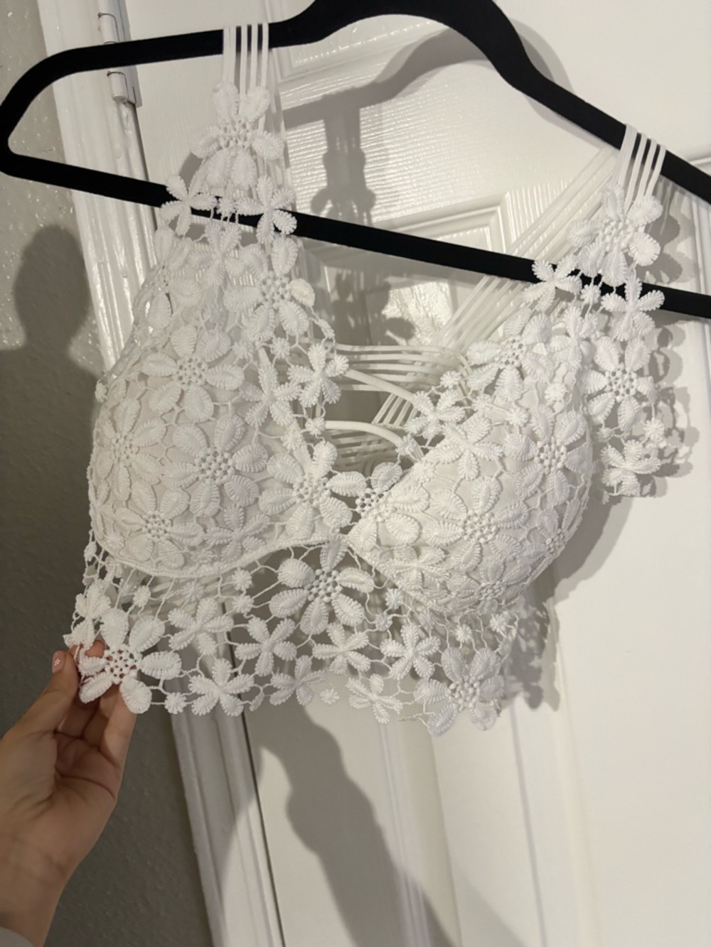 White Floral Crochet Bralette Tank Top - Women - Picture 4 of 8